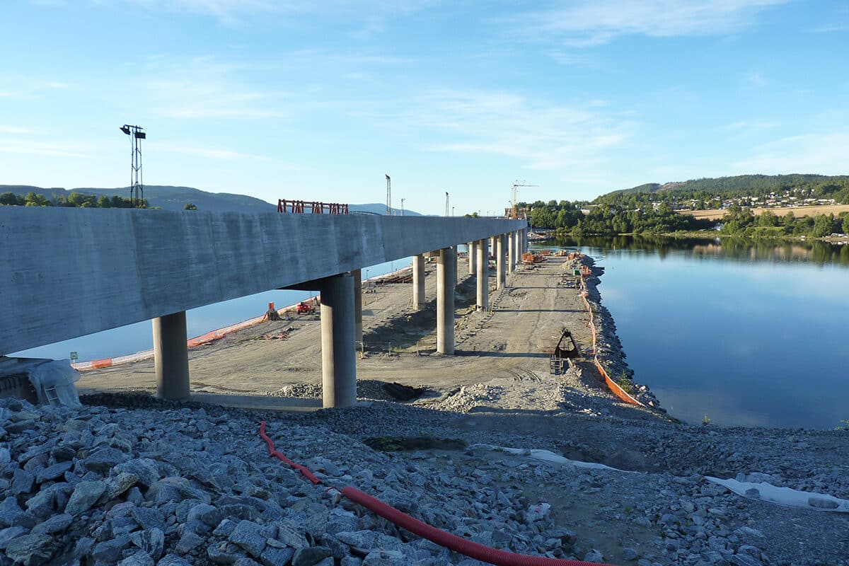 HRC Projekte - Minnevika Eisenbahnbrücke - Brücke im Bau