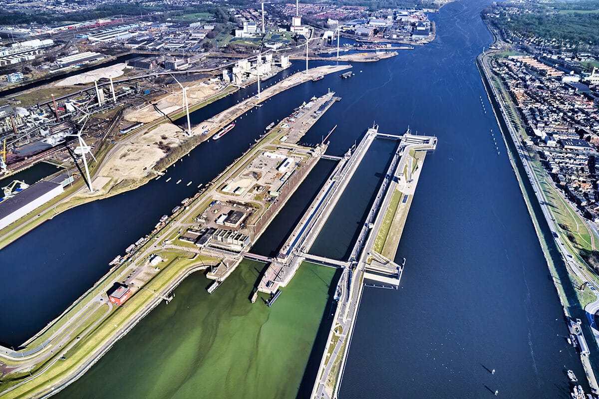 HRC Projekte - Schleuse IJmuiden - Luftbild der neuen Schleuse